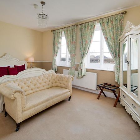 Albert Cottage Hotel Източен Каус Екстериор снимка