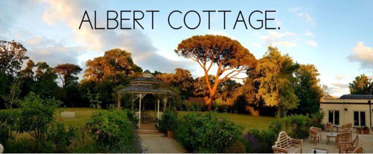 Albert Cottage Hotel Източен Каус Екстериор снимка