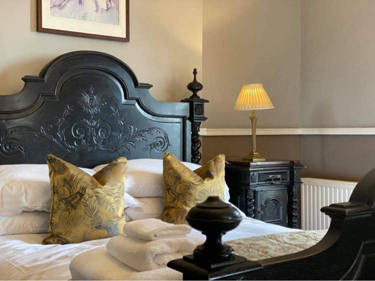 Albert Cottage Hotel Източен Каус Екстериор снимка